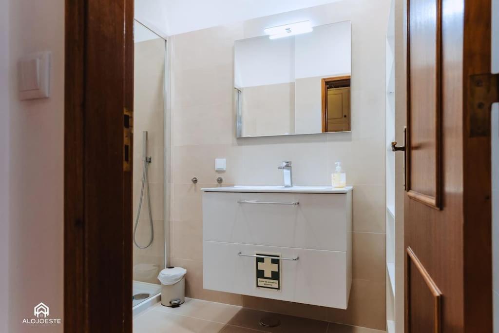 Apartamento Miramar - Piscina E Bbq Santa Cruz  Eksteriør bilde